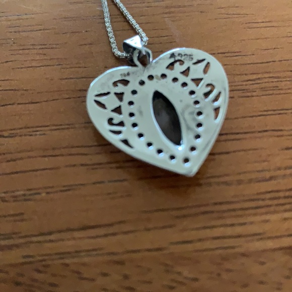 24” Vintage Sterling and Abalone Heart Necklace - Picture 3 of 5